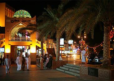 سلطنة عُمان: وجهتك لعطلة لا تُنسى